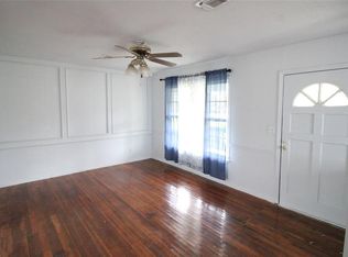 1220 Pecan St UNIT B, Clute, TX 77531