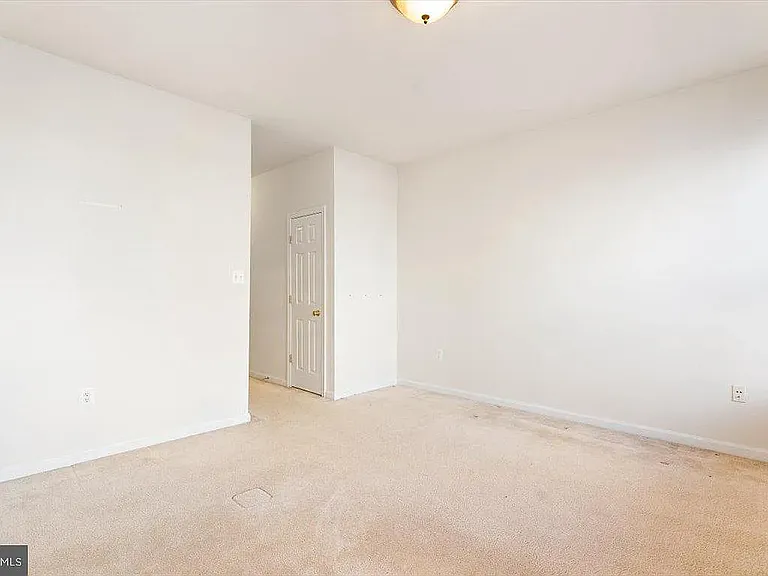 2651 Park Tower Dr #113 — Photo 16