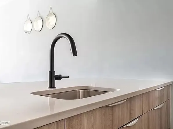 211 Mcguiness Boulevard image 3 of 16