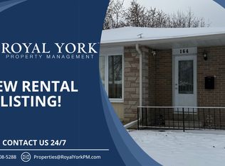 164 Earnscliffe Cir #1, Brampton, ON L6T 2B7