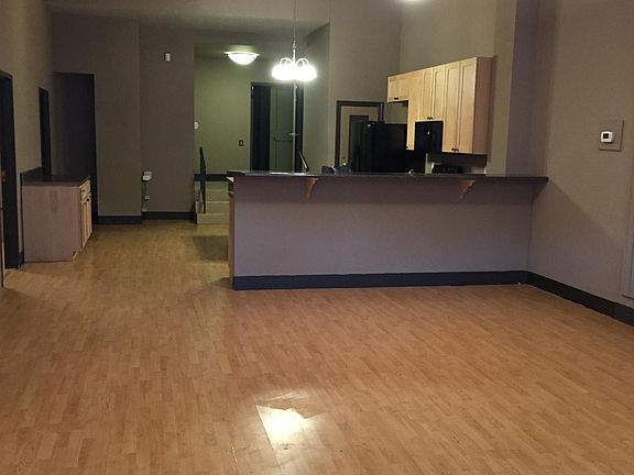 3rd image of 124 Kirk Ave SW APT C