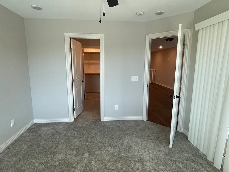 1042 Sheldon Dr #D — Photo 17
