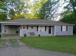209 Green Dr, Marshall, TX 75670