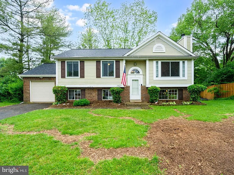 3827 Dittany Ct — Photo 1