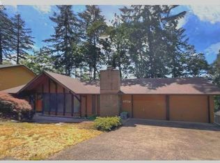 4734 Brookwood St, Eugene, OR 97405