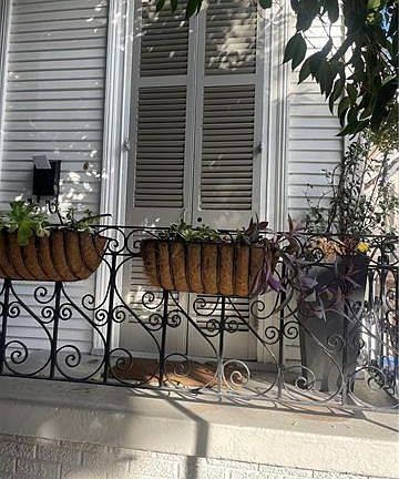 2nd image of 2335 Chartres St