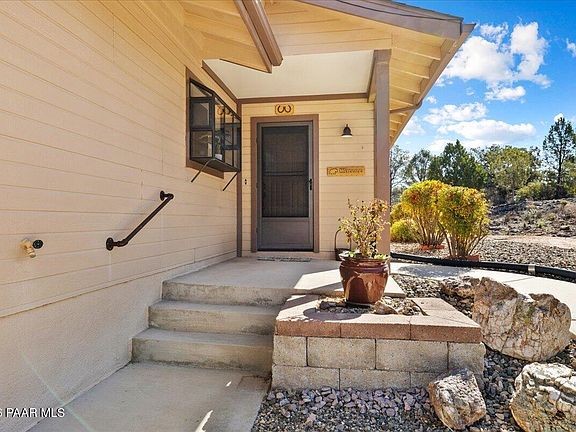 2nd image of 1341 N Blue Star Rd