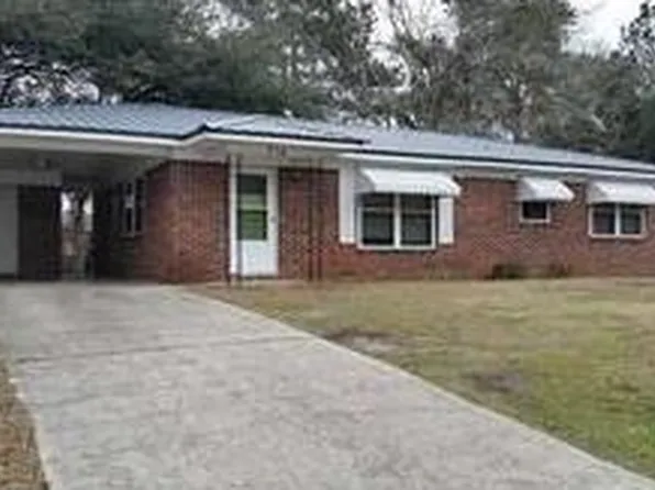714 Townsend Cir, Chickasaw, AL 36611