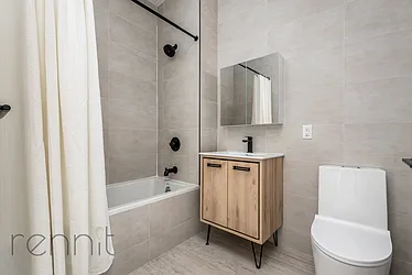 Rented by Rennit Inc.