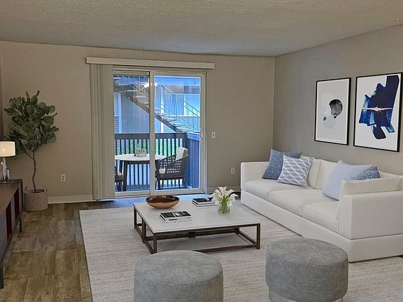 2nd image of 10226 SE 6th St APT 15