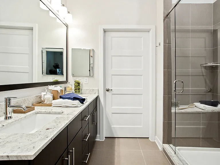 Overture Mueller - 55+ Active Adult Apartment Homes — Photo 11