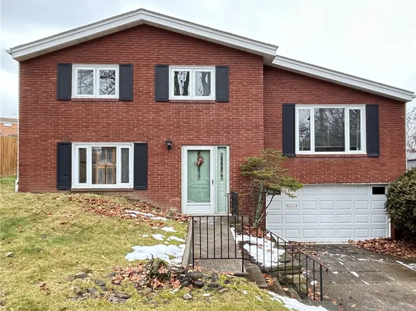 4575 Gates Dr, Munhall, PA 15120