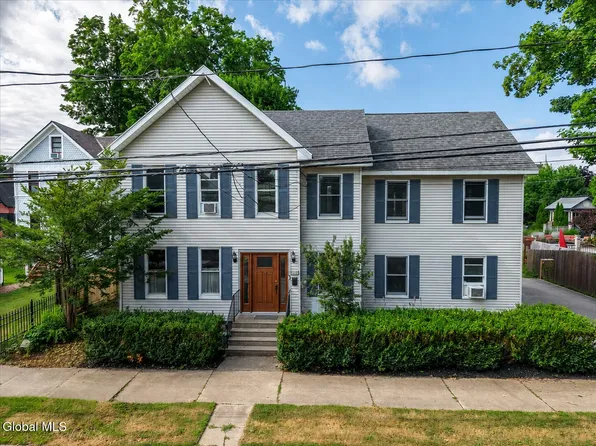 20 George Street, Saratoga Springs, NY 12866
