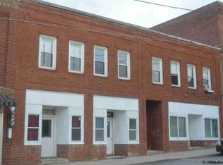 172 Champlain Ave, Ticonderoga, NY 12883