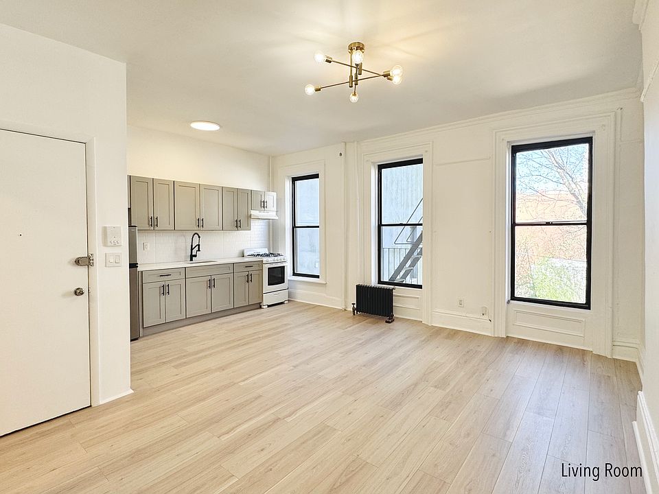 1st image of 534 Carlton Ave Floor 2