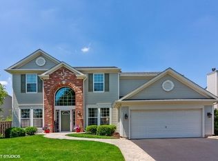 151 S Cranberry St, Bolingbrook, IL 60490