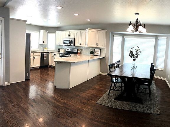 Main level kitchen