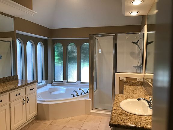 5th image of 5914 Coral Springs Ct