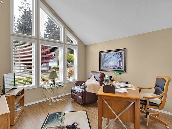 5th image of 3013 SE Baypoint Dr
