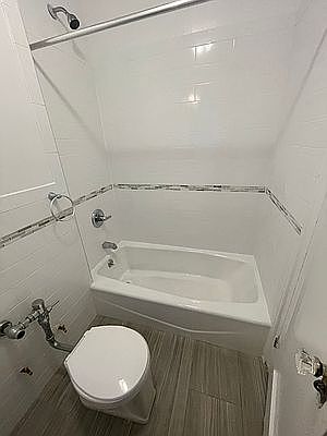 5th image of 69-60 108th St #5EE