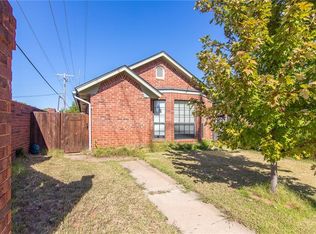 801 Woodward Ave, Moore, OK 73160