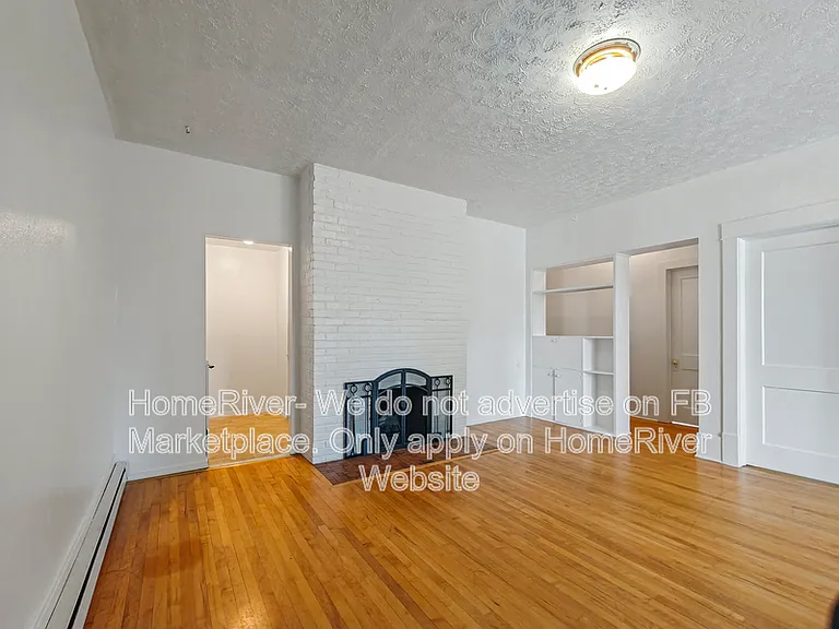 634 E 23rd Ave #D — Photo 3