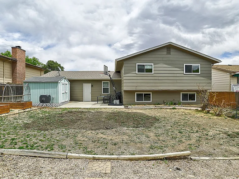 5150 Saddle Dr — Photo 32