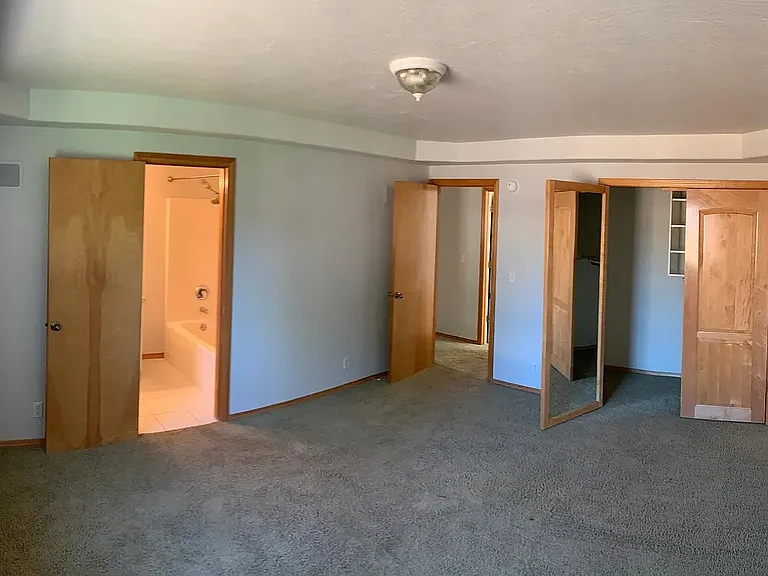 1248 Stone Creek Dr — Photo 9