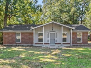 11021 Old Moffat Rd, Wilmer, AL 36587