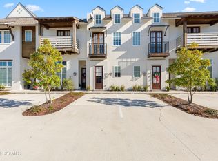 105 Shirekeep Ln, Lafayette, LA 70508