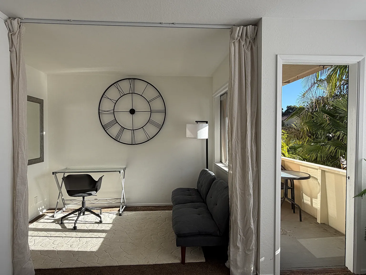 1330 Sacramento St — Photo 4