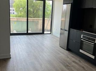 3009 Novar Rd #212, Mississauga, ON L5B 1S4
