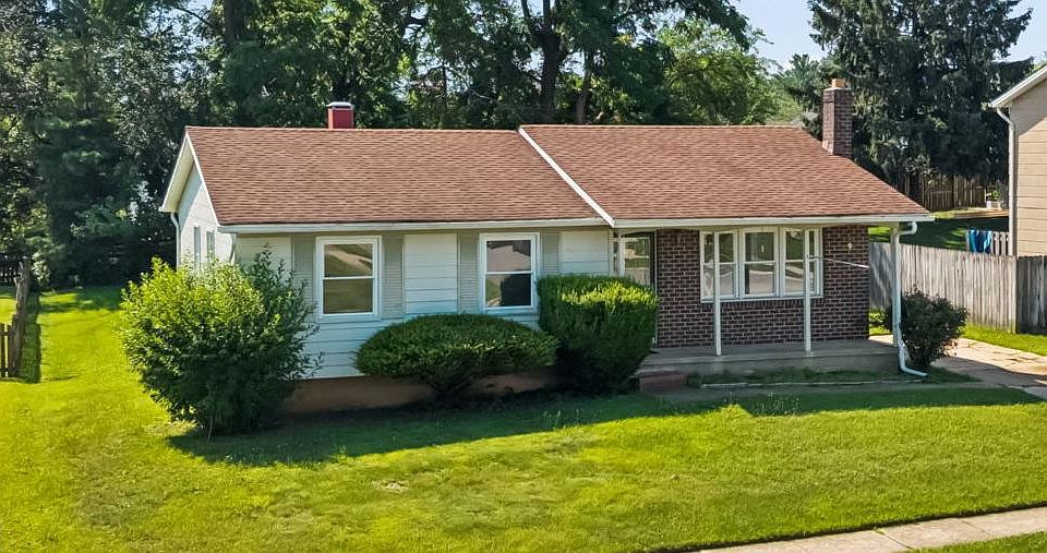 1st image of 209 Bright Oaks Dr