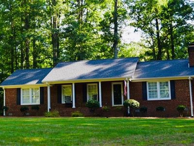1405 Buxton Rd, Greensboro, NC, 27406