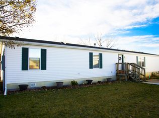 1201 Orchid Ln, Gillette, WY 82716