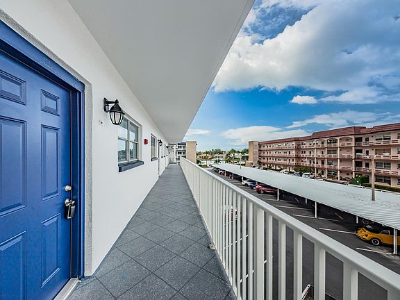 5th image of 5960 30th Ave S APT 303