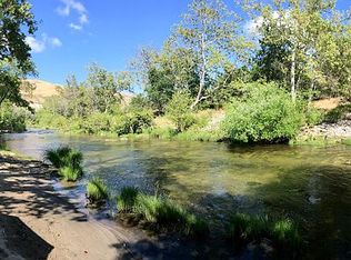 45253 Arroyo Seco Rd, Greenfield, CA 93927