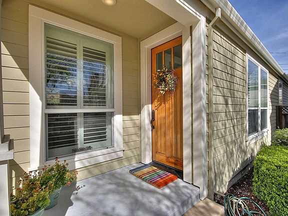2nd image of 328 Creekside Village Dr