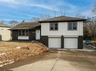7809 Lamar Ave, Prairie Village, KS 66208