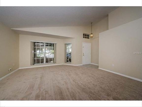3rd image of 849 Briar Oak Ct