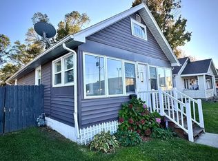 1134 Chalfant St, South Bend, IN 46617