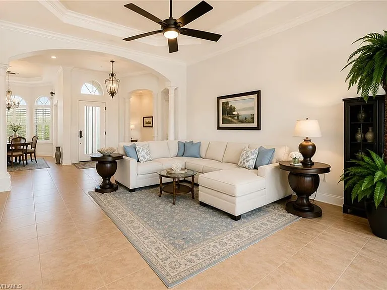 8263 Potomac Ln — Photo 17