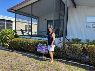 86 Larkspur Ave, Palmetto, FL 34221