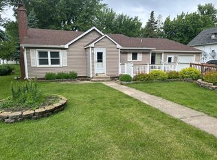 520 Woodman Ave, Dovray, MN 56125
