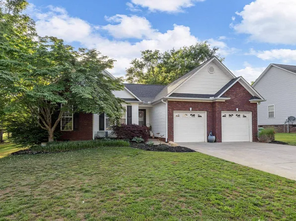 209 Brimfield Dr, Cowpens, SC 29330