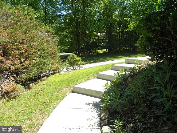 2nd image of 7656 Kindler Rd