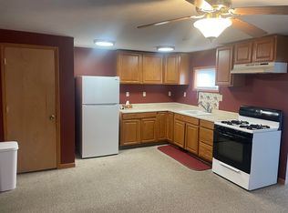 89 E 10th St, Oswego, NY 13126