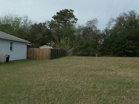 2nd image of 15709 Charmwood Dr