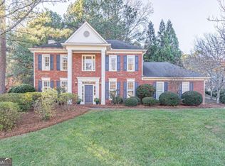 2555 Woodbrook Ct, Lawrenceville, GA 30043