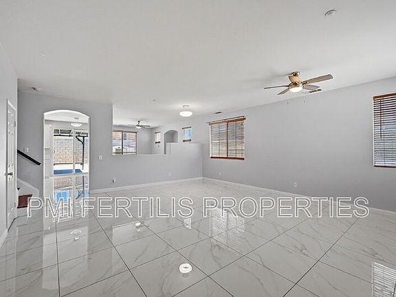 4th image of 7167 Elsa Ct